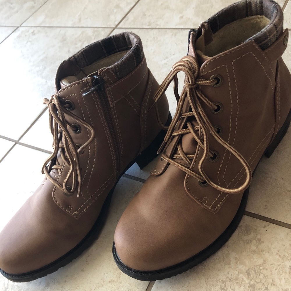 Only worn once !